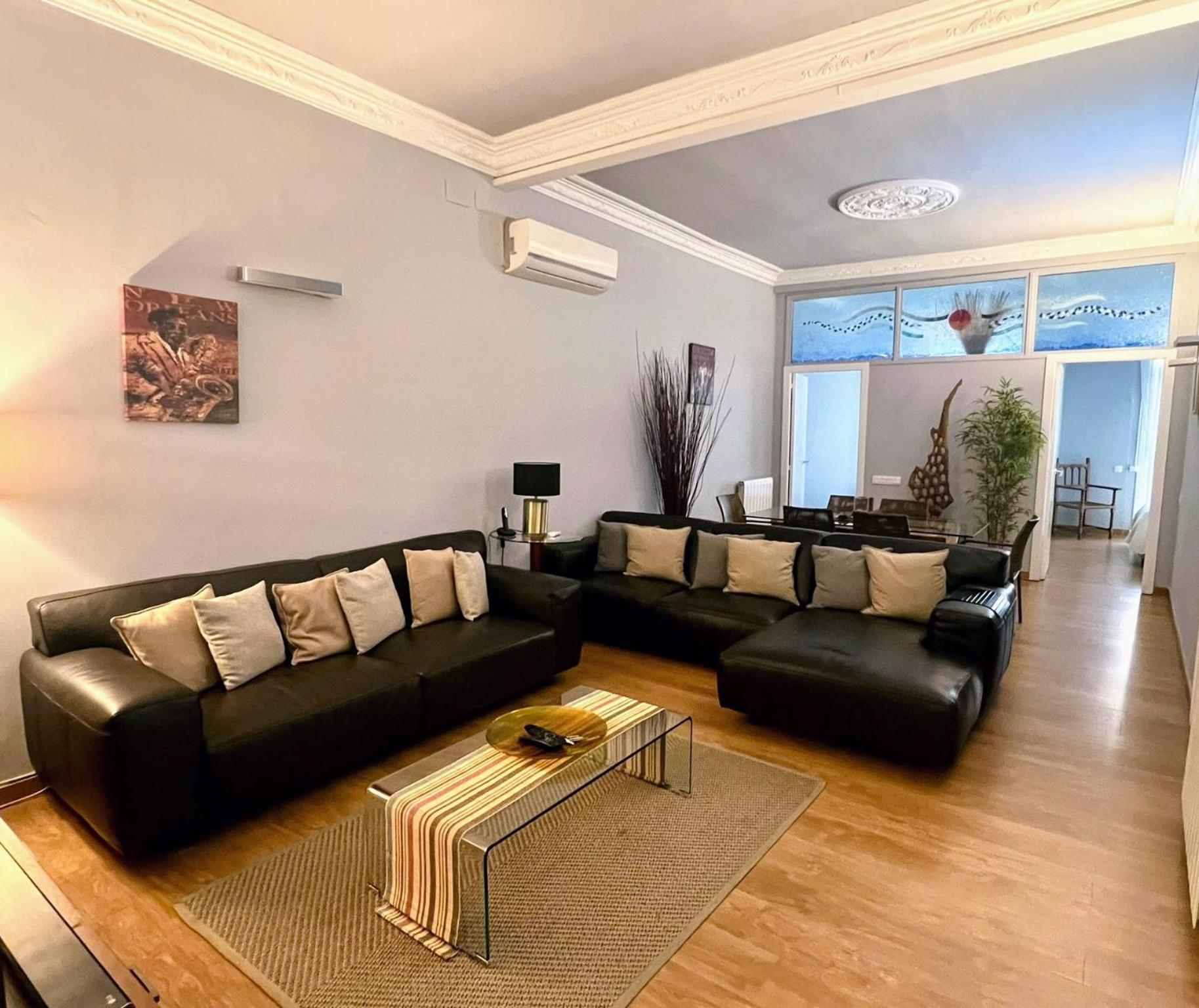 ברצלונה Luxury Central Apartment מראה חיצוני תמונה